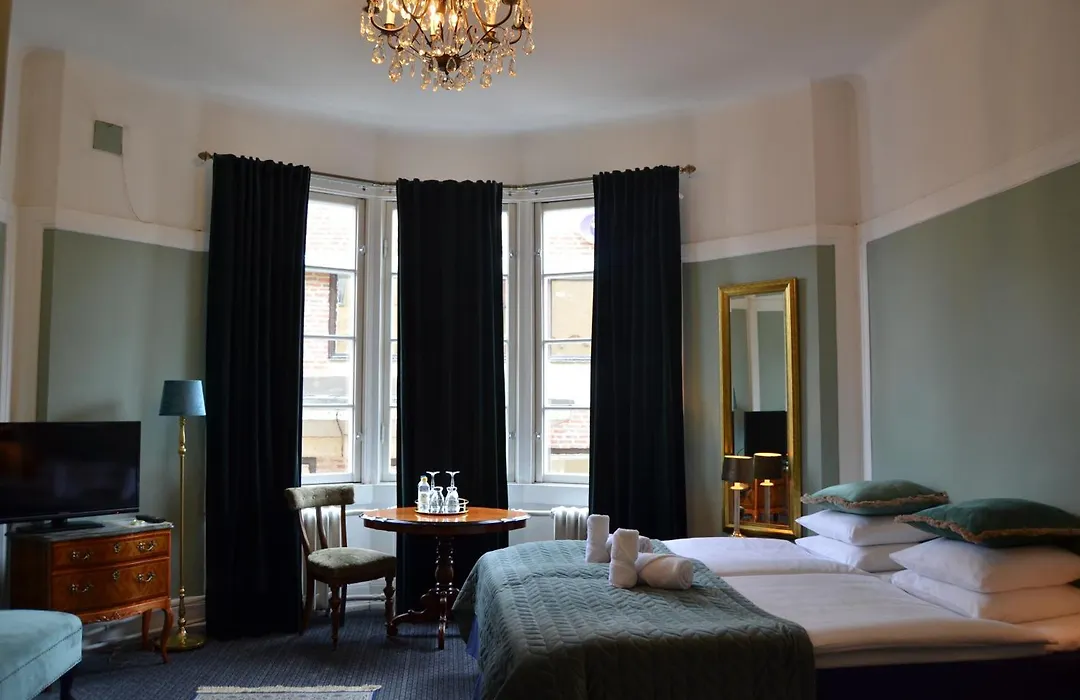 Leopold Boutique Hotel-1